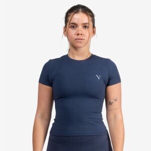 Women's red cropped workout tee